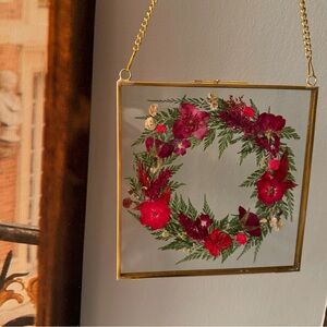 Floral flower Christmas holiday wreath wall hanging decor